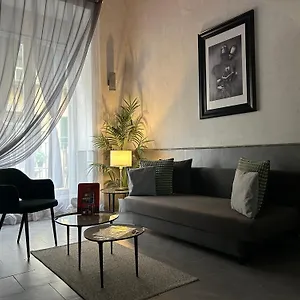 A Un Passo Dal Castello Maschio Angioino Apartament