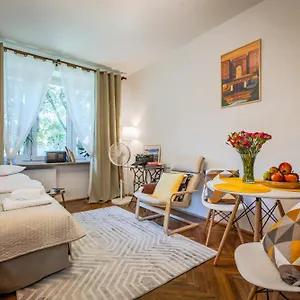 Na Muranowie - Mieszkanie Z Historia I In Muranow - A Flat With History Warszawa