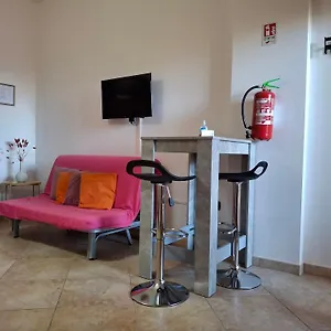 https://aristocasa.lecce-hotels.com