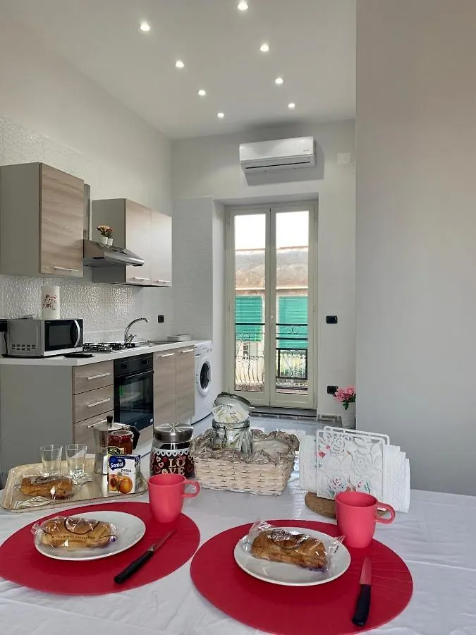 Apartament La Casa Di Adele Neapol